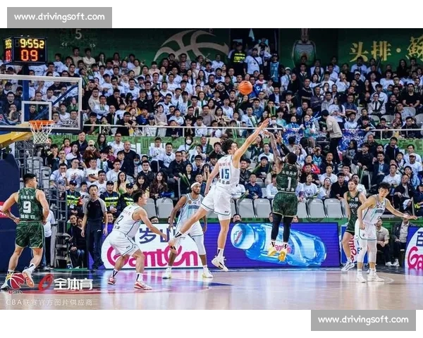 告别 CBA 六年征程!费尔德携双荣誉签约意甲开启新章 告别 CBA 六年征程!费尔德携双荣誉签约意甲开启新章