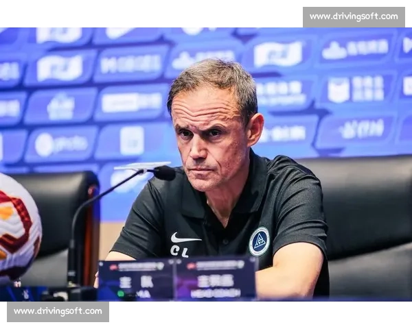 拉坦齐奥战术破解斯卢茨基,新鹏城针对性打法显成效 拉坦齐奥战术破解斯卢茨基,新鹏城针对性打法显成效